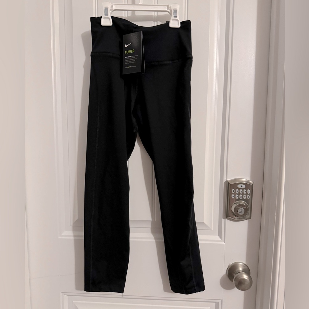 Cool Nike size XS black Epic Fast cropped mid rise athletic leggings dri fit